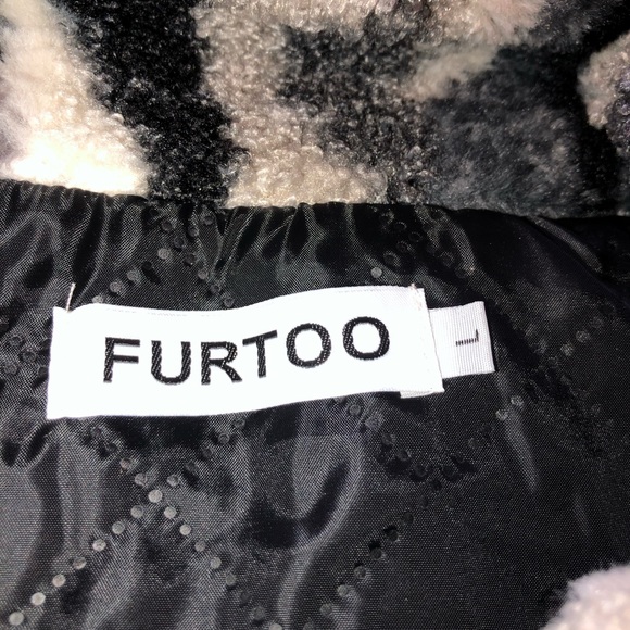 BNWT - FURTOO Winter Faux Fur Coat Womens Size L - Picture 7 of 11